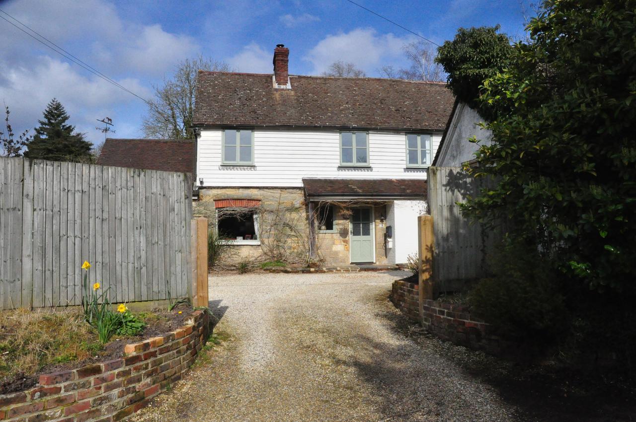 Little Tidebrook Farm Bed & Breakfast Wadhurst Dış mekan fotoğraf